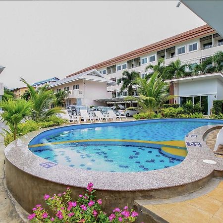 Baanloksouylokchay Hotel HHQ Buitenkant foto