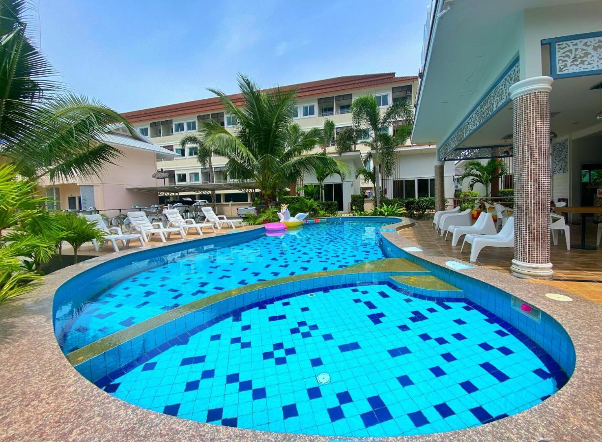 Baanloksouylokchay Hotel HHQ Buitenkant foto