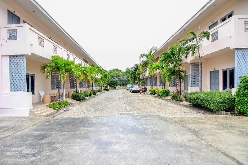 Baanloksouylokchay Hotel HHQ Buitenkant foto
